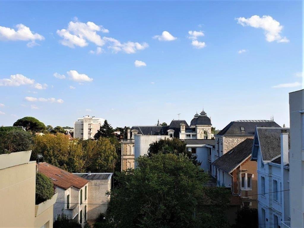 Royan - Studio Lumineux Au Calme - 30M De La Plage - Quartier Du Parc Luaran gambar