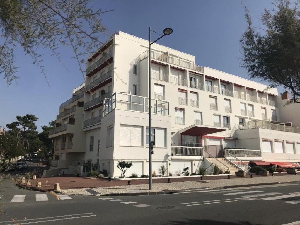 Royan - Studio Lumineux Au Calme - 30M De La Plage - Quartier Du Parc Luaran gambar