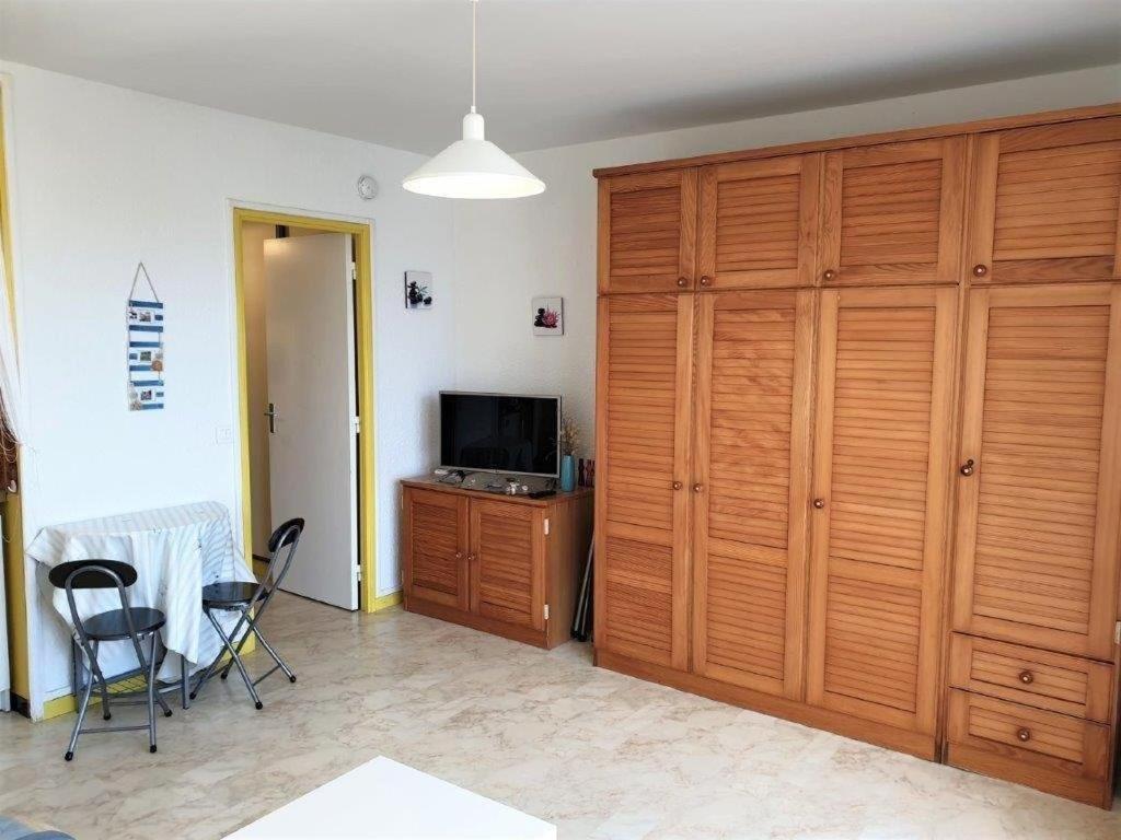 Royan - Studio Lumineux Au Calme - 30M De La Plage - Quartier Du Parc Luaran gambar